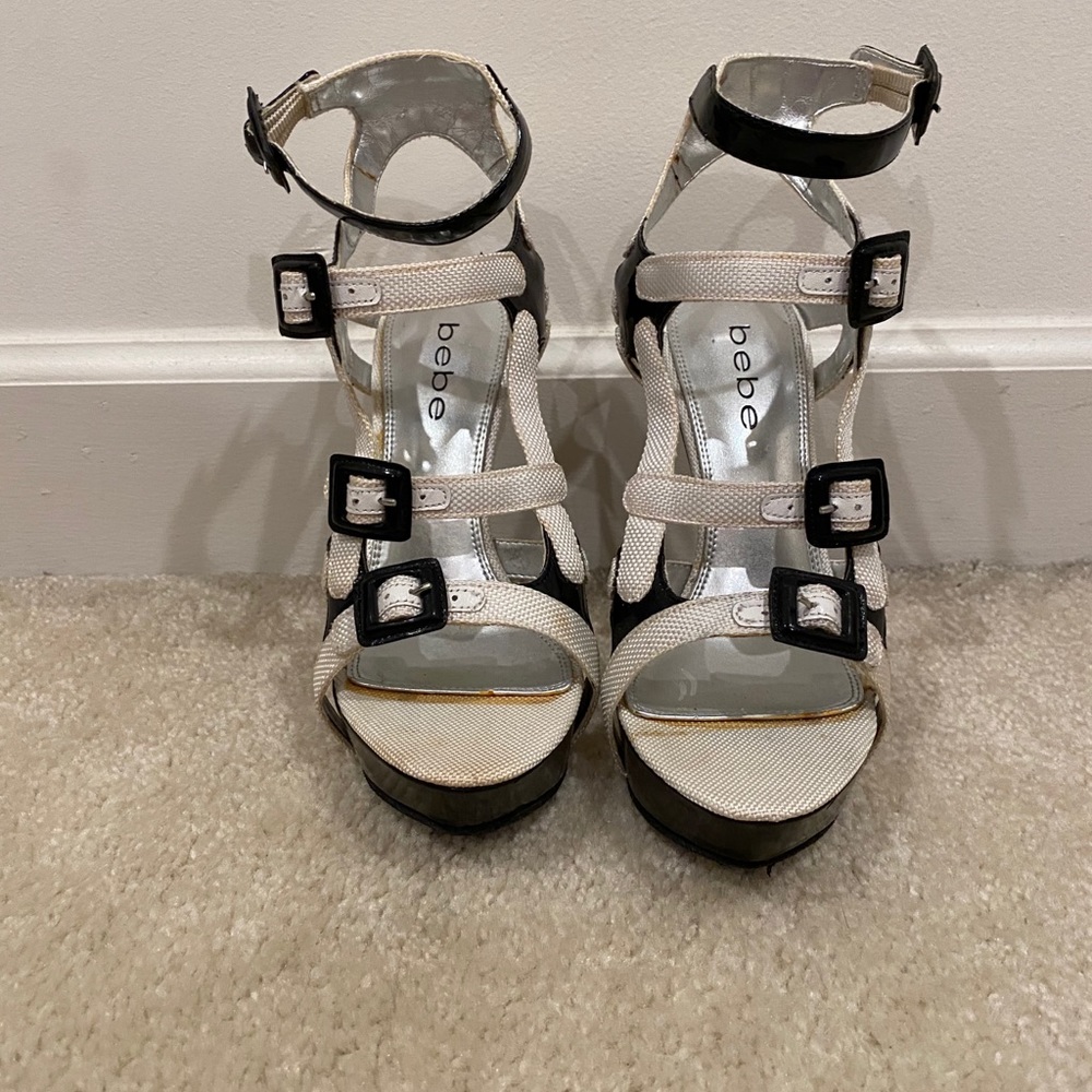 VINTAGE Bebe Black & White Strappy Heels